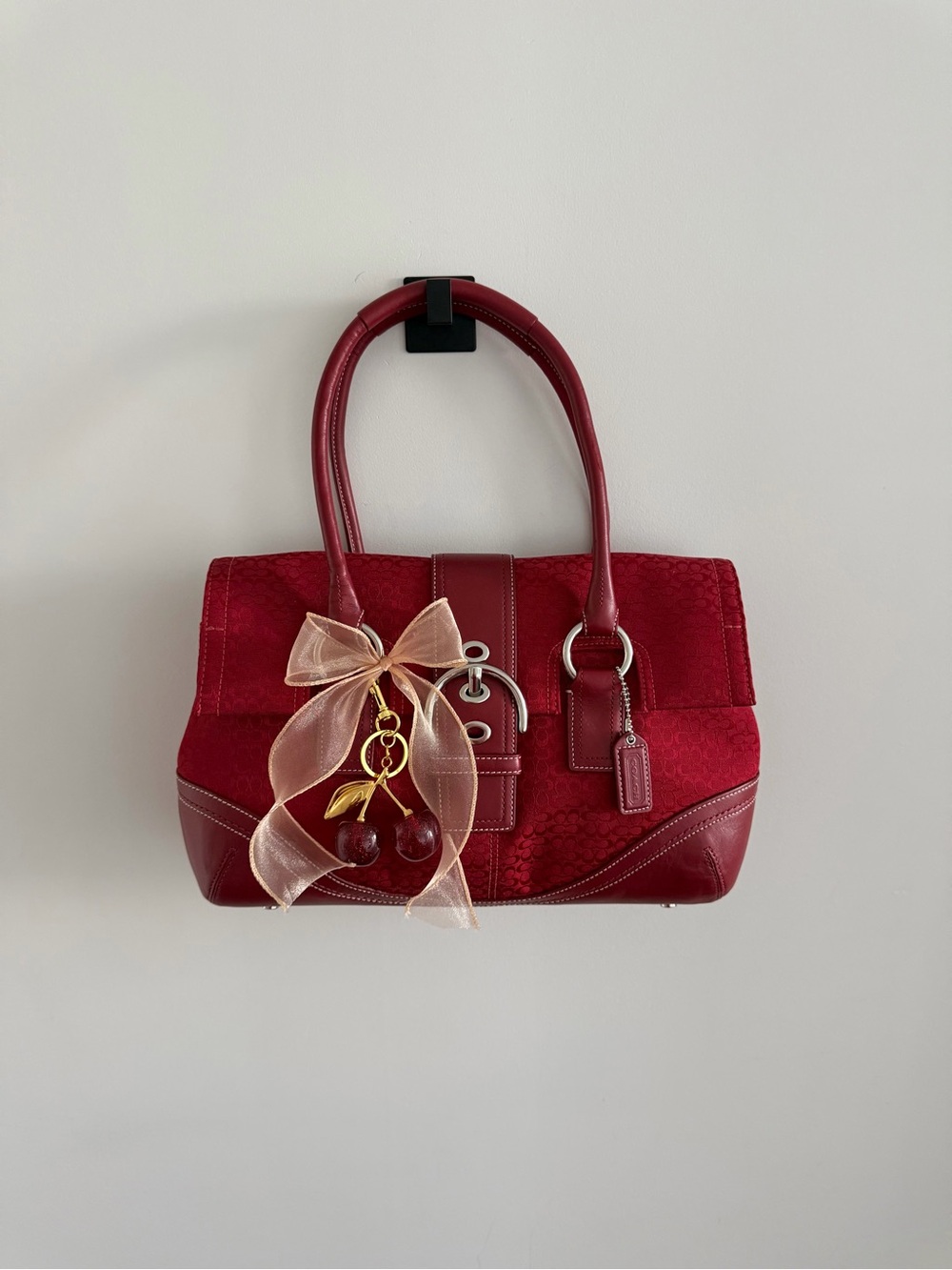 Vintage Coach Red Jacquard Canvas Soho Flap Tote - Picture 11 of 12